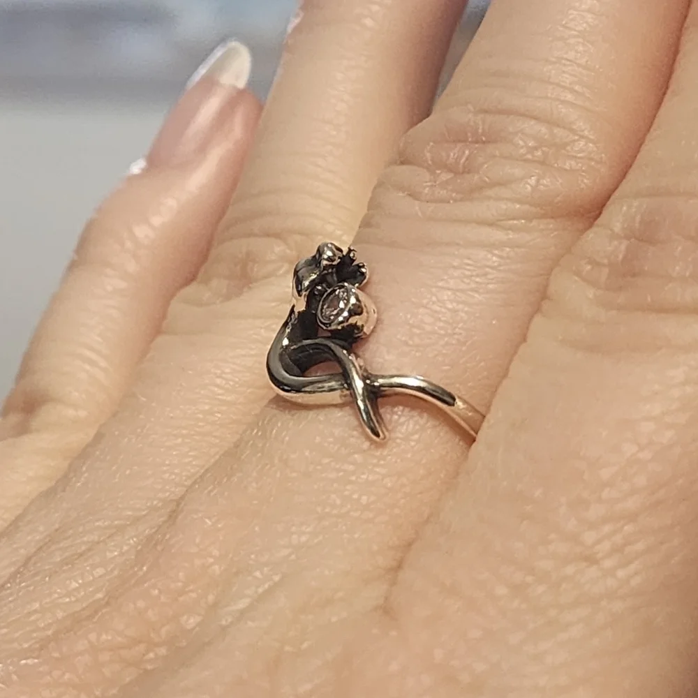 Fragrant Jewels Ring